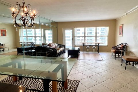 Condo in Fort Lauderdale, Florida, 1 bedroom  № 1057925 - photo 22