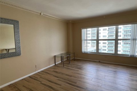 Condo in Fort Lauderdale, Florida, 1 bedroom  № 1057925 - photo 16