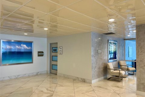 Condo in Fort Lauderdale, Florida, 1 bedroom  № 1057925 - photo 2