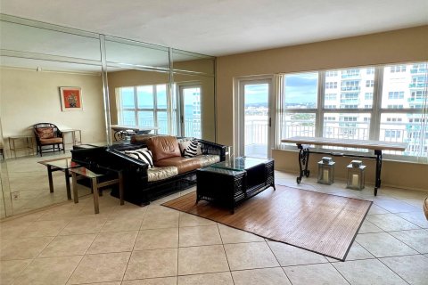 Condo in Fort Lauderdale, Florida, 1 bedroom  № 1057925 - photo 23