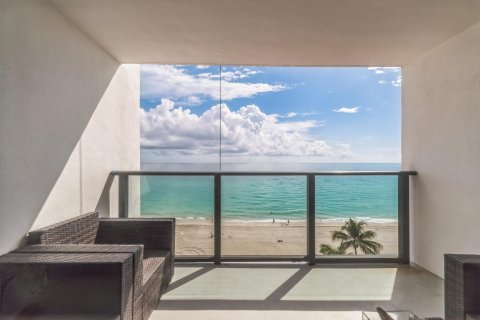 Copropriété à vendre à Hollywood, Floride: 2 chambres, 125.42 m2 № 1054828 - photo 21