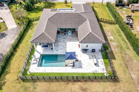 Villa ou maison à vendre à Cooper City, Floride: 4 chambres, 353.03 m2 № 1061063 - photo 2