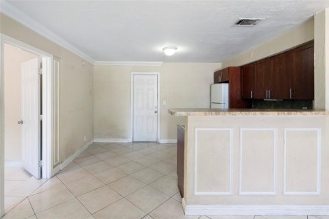 House in Fort Lauderdale, Florida 3 bedrooms, 98.76 sq.m. № 1160789 - photo 13