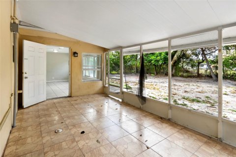 House in Fort Lauderdale, Florida 3 bedrooms, 101.82 sq.m. № 1160791 - photo 2