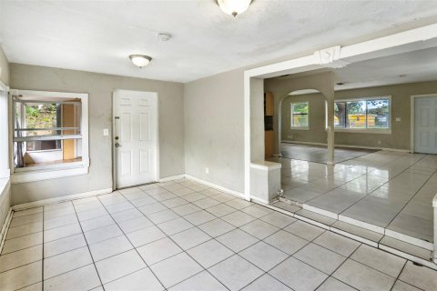 House in Fort Lauderdale, Florida 3 bedrooms, 101.82 sq.m. № 1160791 - photo 11