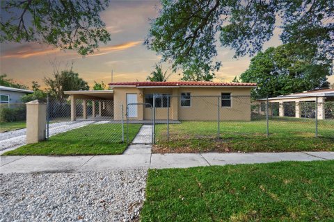 Villa ou maison à vendre à Fort Lauderdale, Floride: 3 chambres, 101.82 m2 № 1160791 - photo 18