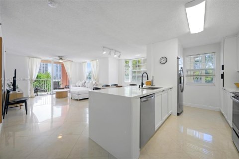 Condo in Aventura, Florida, 3 bedrooms  № 1382013 - photo 20