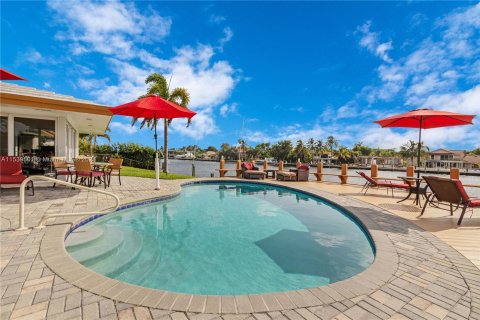 Villa ou maison à vendre à Pompano Beach, Floride: 3 chambres, 226.5 m2 № 1031328 - photo 23