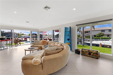Villa ou maison à vendre à Pompano Beach, Floride: 3 chambres, 226.5 m2 № 1031328 - photo 10