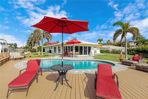 Casa en venta en Pompano Beach, Florida, 3 dormitorios, 226.5 m2 № 1031328 - foto 24