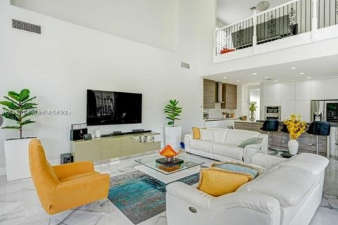 Villa ou maison à vendre à Miramar, Floride: 5 chambres, 419.18 m2 № 1065290 - photo 15