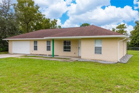 Villa ou maison à vendre à Ocala, Floride: 3 chambres, 121.52 m2 № 1358171 - photo 1