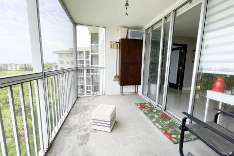 Condo in Pompano Beach, Florida, 2 bedrooms  № 1222405 - photo 17