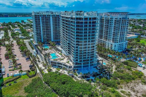 Condominio en venta en Riviera Beach, Florida, 2 dormitorios, 191.84 m2 № 1222418 - foto 7