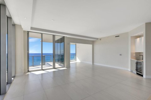 Condominio en venta en Riviera Beach, Florida, 2 dormitorios, 191.84 m2 № 1222418 - foto 20