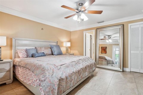 Casa en venta en Tampa, Florida, 3 dormitorios, 178 m2 № 1395593 - foto 17