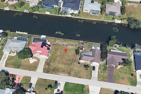 Купить земельный участок в Кейп-Корал, Флорида № 1081120 - фото 2