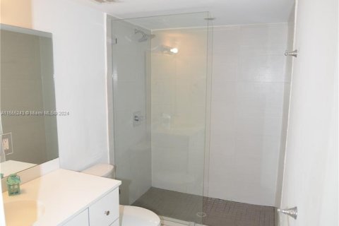 Condominio en venta en Miami Beach, Florida, 1 dormitorio, 36.23 m2 № 1076388 - foto 5
