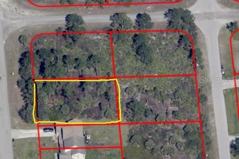 Terreno en venta en Lehigh Acres, Florida № 1344176 - foto 1