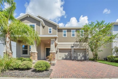 Villa ou maison à vendre à Orlando, Floride: 4 chambres, 249.26 m2 № 1394560 - photo 1