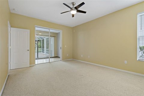 House in Tampa, Florida 4 bedrooms, 230.86 sq.m. № 1063042 - photo 21