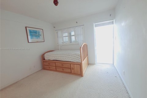 Copropriété à vendre à Deerfield Beach, Floride: 2 chambres, 78.97 m2 № 1348396 - photo 23