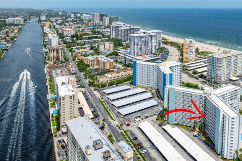 Copropriété à vendre à Pompano Beach, Floride: 1 chambre, 72 m2 № 1348395 - photo 30