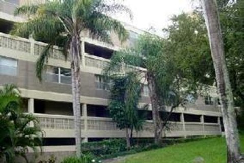 Condo in Lauderhill, Florida, 1 bedroom  № 1226651 - photo 12