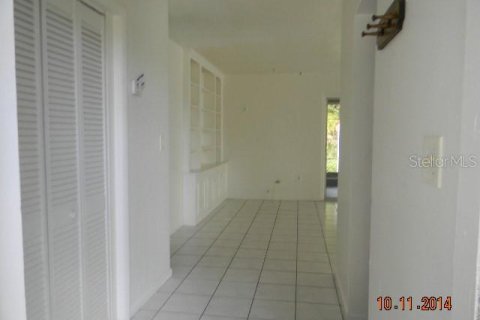 House in Port Charlotte, Florida 3 bedrooms, 124.86 sq.m. № 1430605 - photo 2