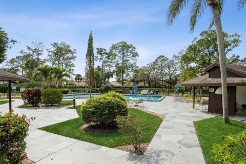 Casa en venta en Royal Palm Beach, Florida, 2 dormitorios, 104.05 m2 № 1031619 - foto 1