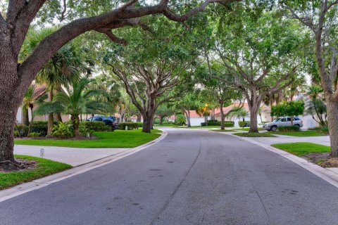 Villa ou maison à vendre à Palm Beach Gardens, Floride: 3 chambres, 188.03 m2 № 1096469 - photo 1