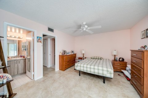 Copropriété à vendre à Hollywood, Floride: 1 chambre, 75.34 m2 № 1096426 - photo 12