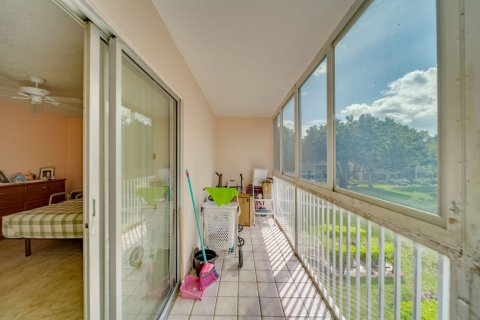 Condominio en venta en Hollywood, Florida, 1 dormitorio, 75.34 m2 № 1096426 - foto 9