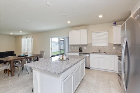 Casa en venta en Davenport, Florida, 4 dormitorios, 224.45 m2 № 1323229 - foto 8