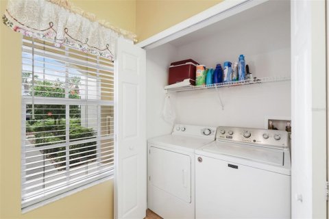 Condo in Fort Myers, Florida, 2 bedrooms  № 1055458 - photo 28