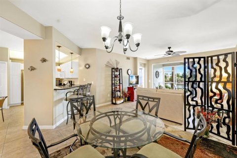 Condominio en venta en Fort Myers, Florida, 2 dormitorios, 103.68 m2 № 1055458 - foto 10