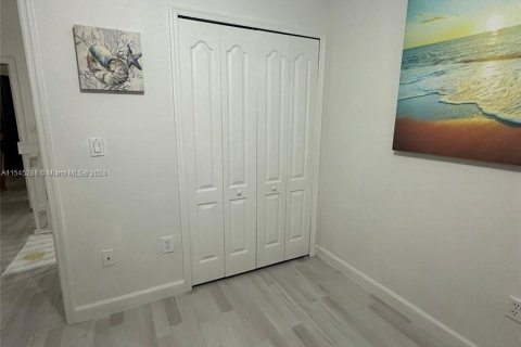 Adosado en venta en Homestead, Florida, 3 dormitorios, 120.96 m2 № 1049150 - foto 29