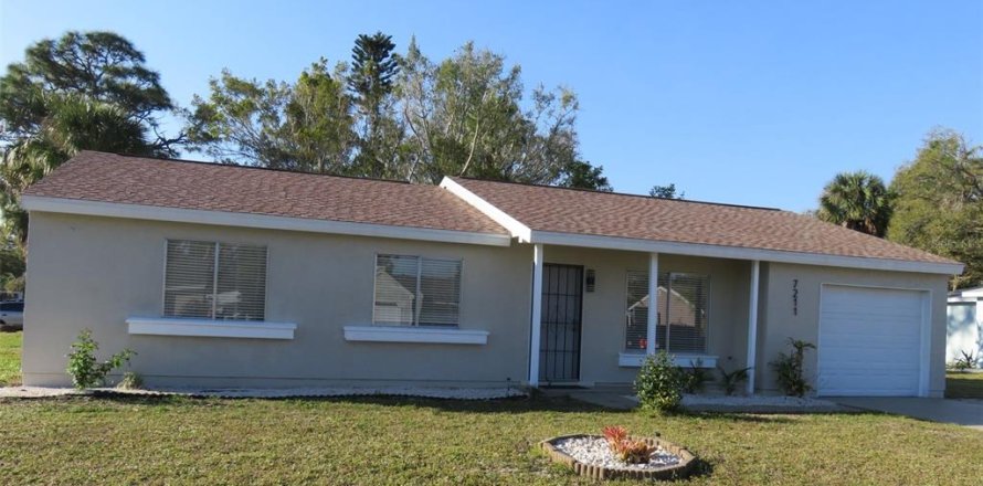 Villa ou maison à North Port, Floride 3 chambres, 122.63 m2 № 1025878