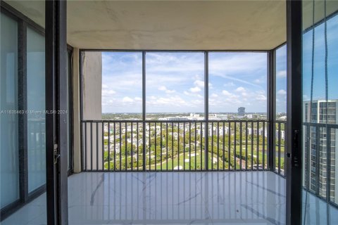 Copropriété à vendre à Aventura, Floride: 2 chambres, 105.72 m2 № 1305160 - photo 30