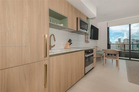 Condominio en venta en Miami, Florida, 38.18 m2 № 1356846 - foto 15