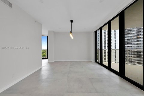 Condominio en alquiler en Aventura, Florida, 2 dormitorios, 167.22 m2 № 1356799 - foto 18