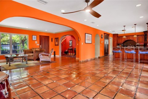 Casa en venta en El Portal, Florida, 4 dormitorios, 269.32 m2 № 1040138 - foto 18