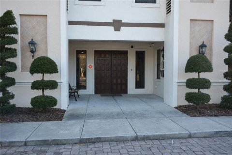 Condominio en venta en Orlando, Florida, 1 dormitorio, 78.6 m2 № 1046598 - foto 1