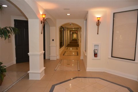 Condominio en venta en Orlando, Florida, 1 dormitorio, 78.6 m2 № 1046598 - foto 8