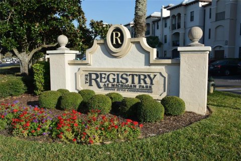 Condominio en venta en Orlando, Florida, 1 dormitorio, 78.6 m2 № 1046598 - foto 4