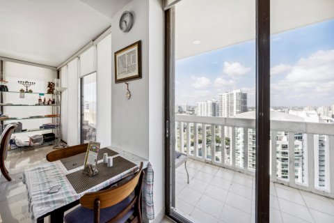 Condominio en venta en Aventura, Florida, 3 dormitorios, 184.88 m2 № 1068538 - foto 20