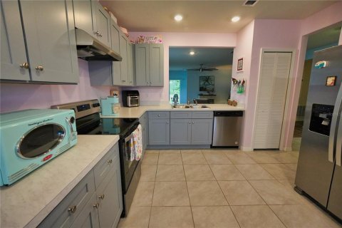 Casa en venta en New Smyrna Beach, Florida, 3 dormitorios, 162.95 m2 № 1347562 - foto 27