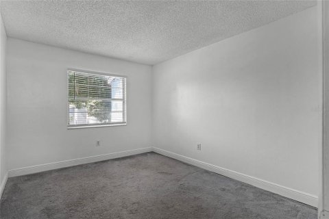 Condo in Orlando, Florida, 2 bedrooms  № 1190966 - photo 11