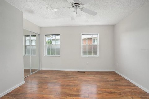 Condo in DeLand, Florida, 2 bedrooms  № 1247924 - photo 20