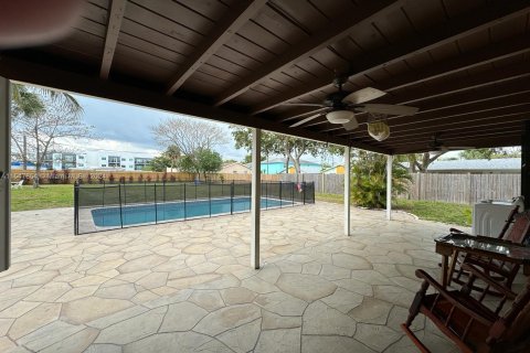 Casa en venta en Lake Worth, Florida, 5 dormitorios, 144.56 m2 № 1057816 - foto 13